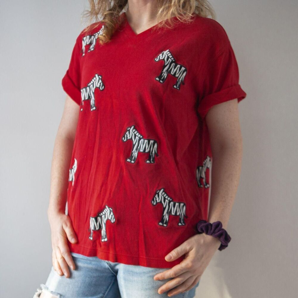 Vintage Y2K / 90s Animal Zebra Embroidered Shirt Red Embroidered zebras Bechamel